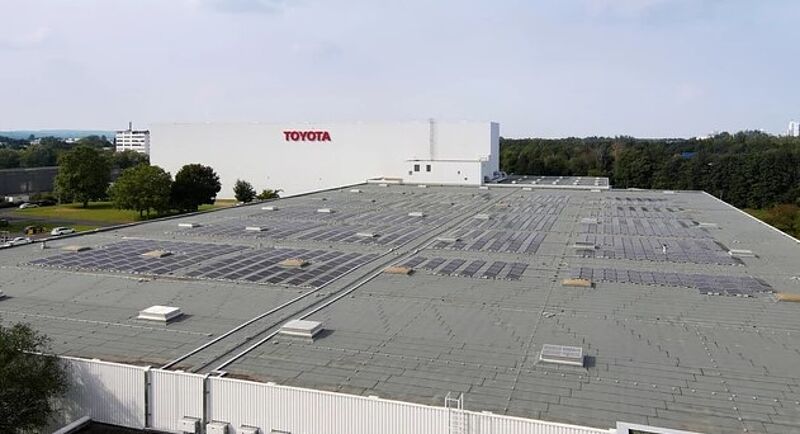 Toyota Deutschland deckt Strombedarf mit der Kraft der Sonne